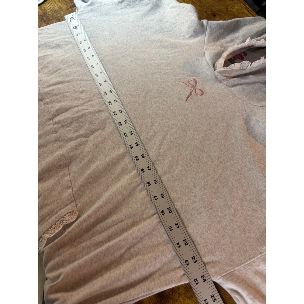 Ampersand Avenue Tied With Love University Hoodie Gray Lace Floral XL NEW - Picture 11 of 11
